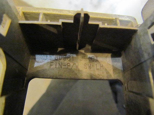 2008 Infiniti G37 Coupe Front LH Drivers Master Door Switch Panel 80961 JL40A