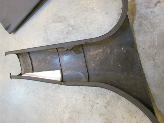 2005 Subaru Impreza STI LH Drivers Lower B Pillar Trim 94042FE030