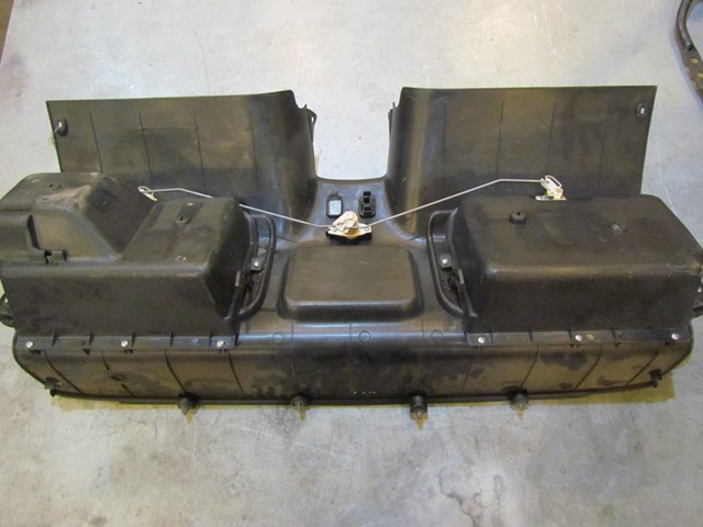 1995 Honda Del Sol Rear Storage Compartment 84451-SR2-0000