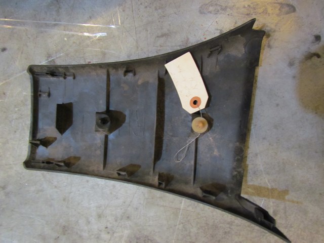 2003 Nissan 350Z RH Passenger Strut Trim Panel 93132 CD000
