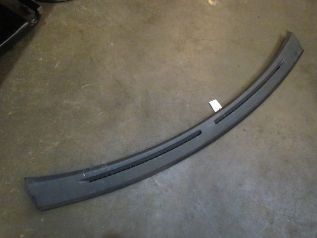 2002 Subaru Impreza WRX Wiper Cowl Dash Trim Assy