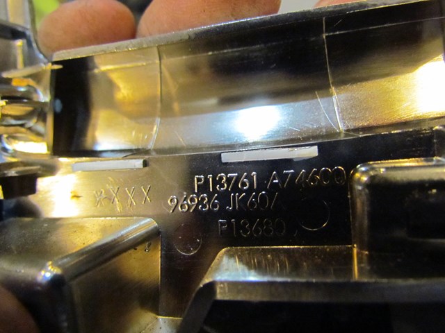 2007 Infiniti G35X Shifter Panel With Cubby 96936 JK60A