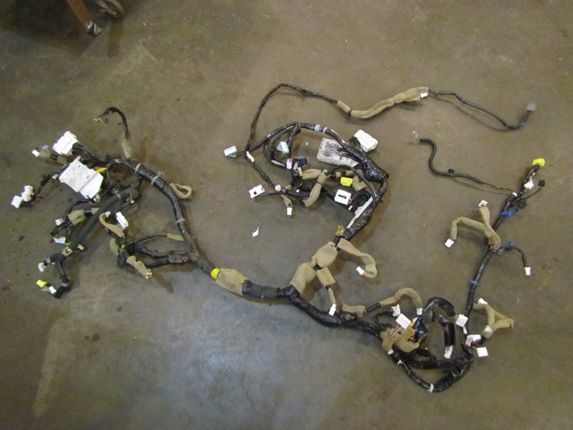 2007 Infiniti G35X AT Dash Wiring Harness 24010 JK60A in Avon, MN 56310