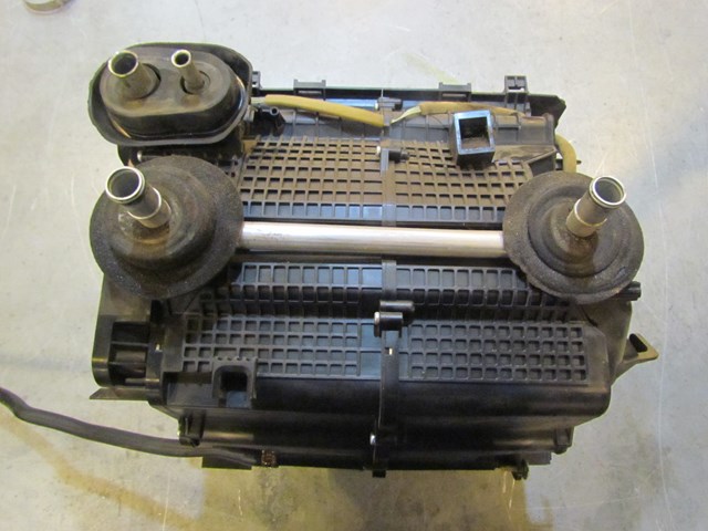 2007 Infiniti G35X Heater Core / Evaporator Assy 27110 JK700