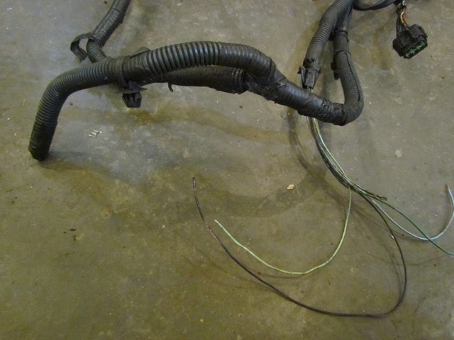 2007 Infiniti G35X Sedan AT Engine Bay Wiring Harness Needs Repair See Pics