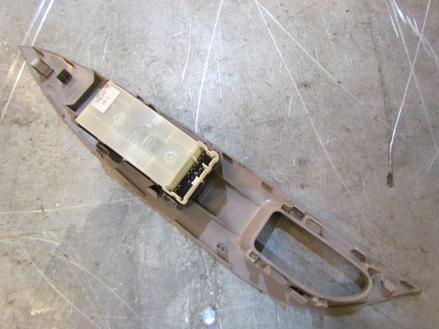 2007 Infiniti G35 Sedan AT Front RH Passenger Door Switch Assy 80960 JK600 25411