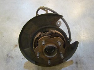 2007 Infiniti G35X Sedan AT Rear RH Passenger Spindle Assy