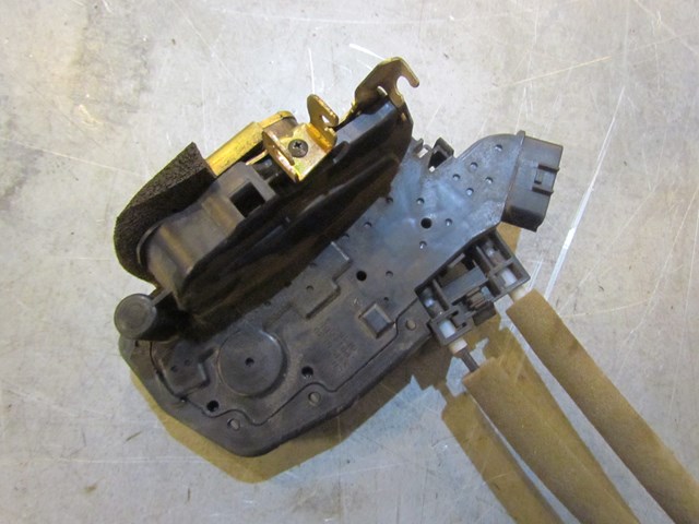 2007 Infiniti G35x Sedan AT Rear LH Drivers Door Lock Actuator