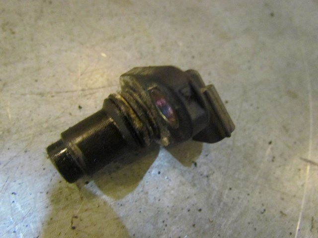 2007 Infiniti G35X Sedan AT LH Drivers Camshaft Position Sensor