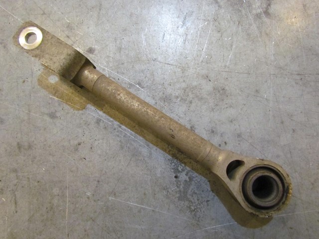 2007 Infiniti G35X Sedan AT Rear RH Passenger Trailing Arm