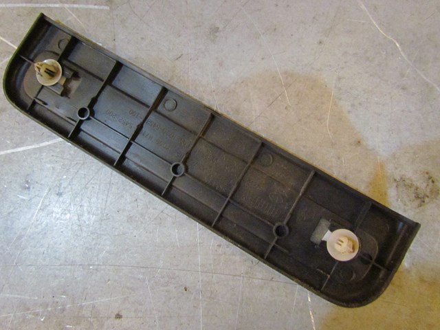 2007 Infiniti G35X Sedan AT Rear RH Passenger Door Sill Kick Plate 769B2 JK600