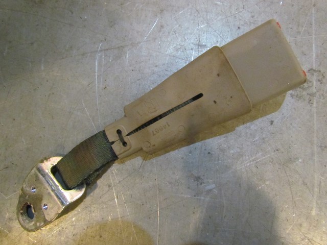 2007 Infiniti G35X Sedan AT Rear LH Drivers Seat Belt