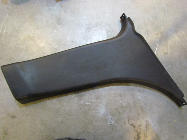 2007 Mazda MazdaSpeed 3 RH Passenger Lower B Pillar Trim Panel BP4K 68221 BLK