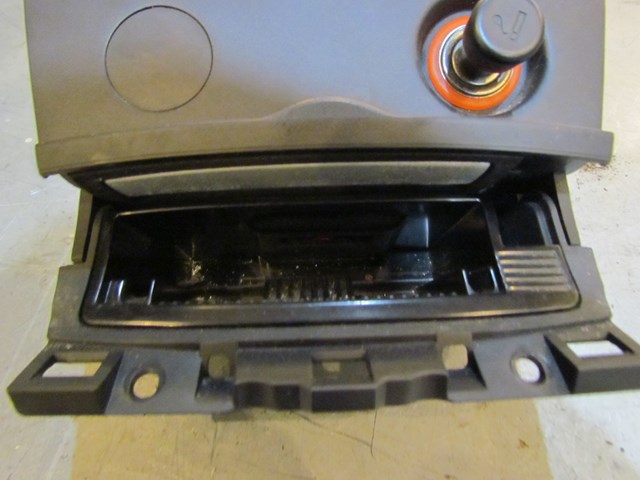 2007 Mazda MazdaSpeed 3 Ash Tray And Cigarette Lighter Assy