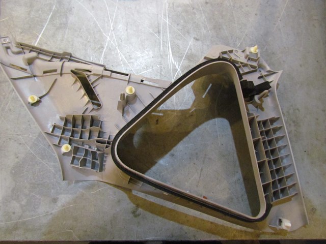 2007 Mazda MazdaSpeed 3 Rear LH Drivers C/D Pillar Trim Panel BP4K 68261