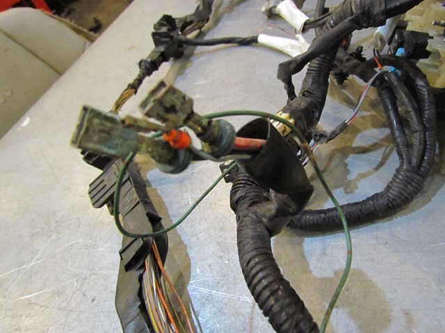 2007 Mazda MazdaSpeed 3 Engine Bay Wiring Harness Minor Damage BA6R 67010