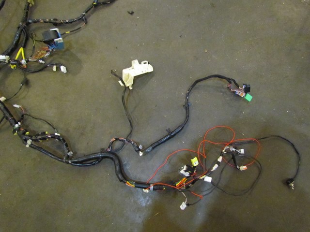 2007 Mazda MazdaSpeed 3 Interior Body Wire Harness BA6R 67050 C