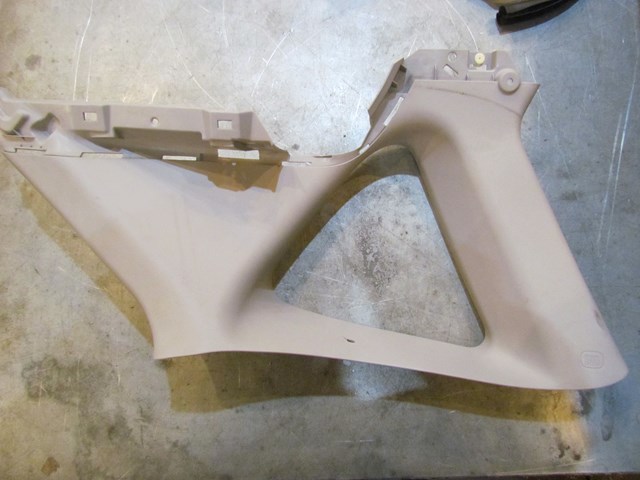 2007 Mazda MazdaSpeed 3 Rear Rh Passenger C/D Pillar Trim Panel BP4K 68 251