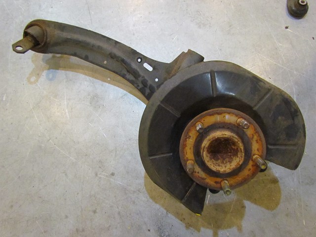 2007 Mazda MazdaSpeed 3 Rear Rh Passenger Spindle Assy Bushing Needs Replacing