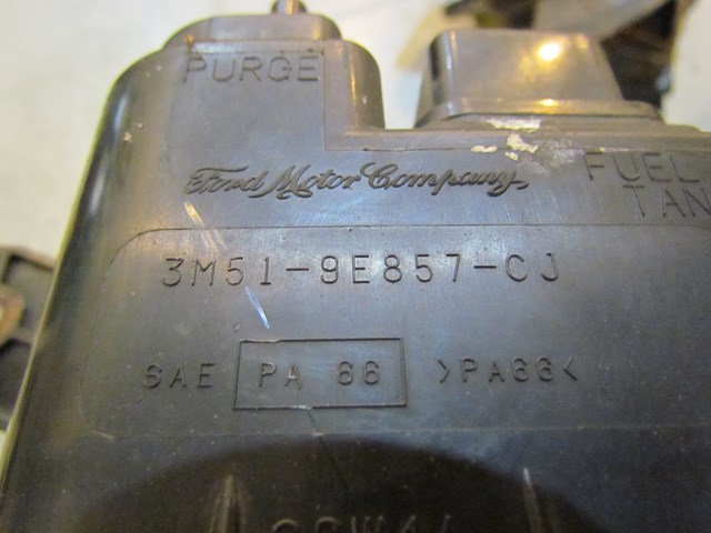 2007 Mazda MazdaSpeed 3 Fuel Vapor Canister 3M51-9E857-CJ