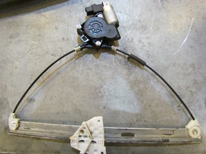 2007 Mazda MazdaSpeed 3 Front LH Drivers Window Motor Regulator