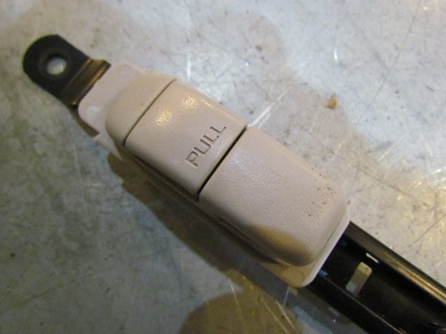 2007 Mazda MazdaSpeed 3 Front LH Drivers Seat Belt Adjustment Slide