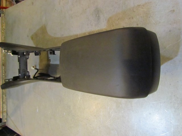 2007 Mazda MazdaSpeed 3 Center Console With Armrest BLK