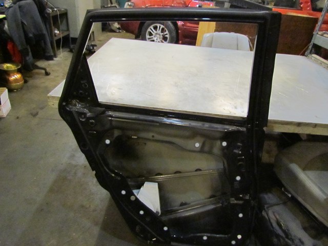 2007 Mazda MazdaSpeed 3 Rear LH Drivers Door Shell Heavy Scratches See Pics