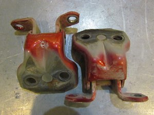 2003 Subaru Forester Front LH Drivers Door Hinge Set