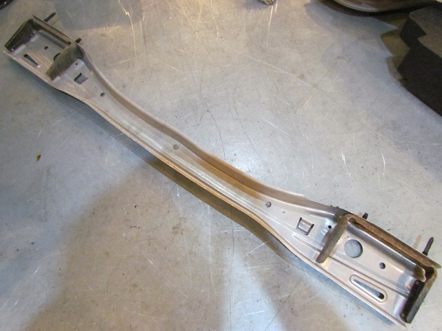 2004 Subaru Forester XT Turbo Rear Upper Bumper Mount