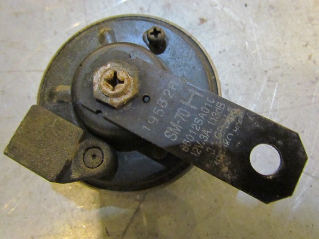 2004 Subaru Forester XT Turbo Manual H Horn 86012SA010