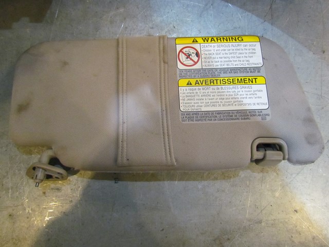 2004 Subaru Forester XT Turbo MT Front LH Drivers Sun Visor
