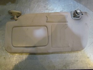 2004 Subaru Forester XT Turbo MT Front LH Drivers Sun Visor