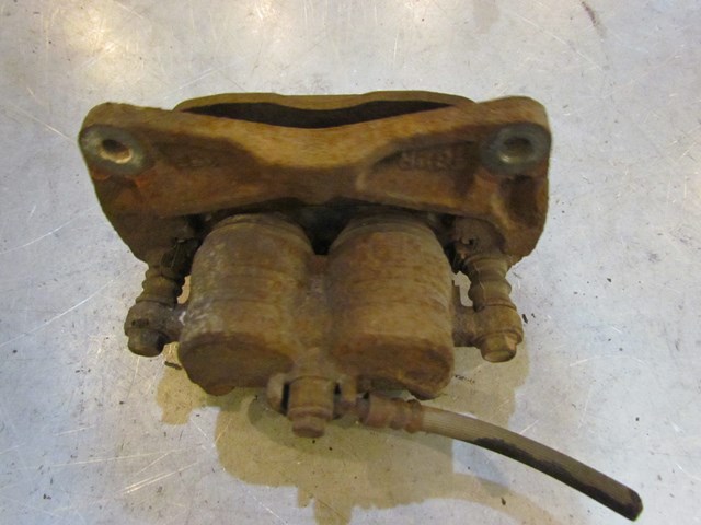 2004 Subaru Forester XT Turbo MT Front RH Passenger Caliper