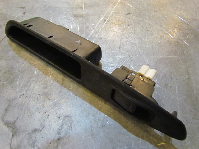 2004 Subaru Forester XT Turbo MT Rear RH Passenger Door Switch