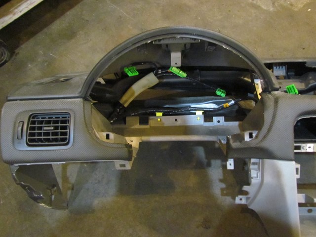 2004 Subaru Forester XT Turbo MT Dash Panel Assy With Wiring