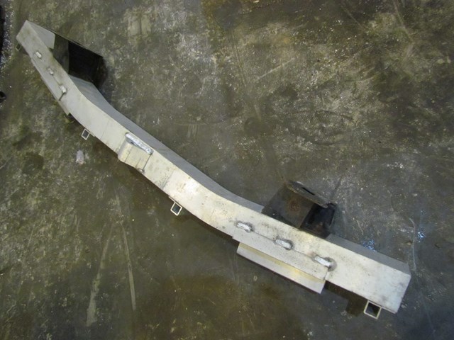 2003 Infiniti G35 Coupe Front Bumper Reinforcement 