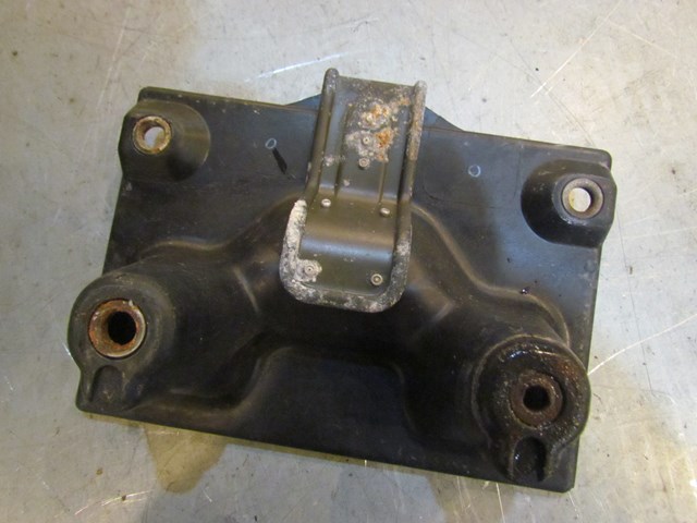2003 Infiniti G35 Coupe Battery Tray 64866 AL500