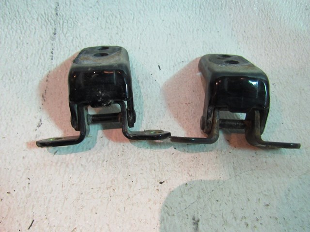 2003 Infiniti G35 Coupe Front Rh Passenger Door Hinge Set