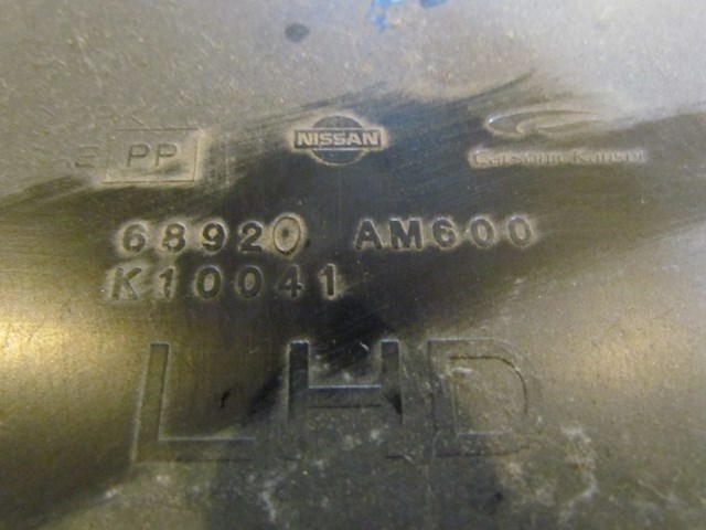 2003 Infiniti G35 Coupe RH Passenger Knee Bolster 68920 AM600