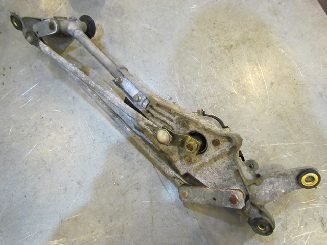 2003 Infiniti G35 Coupe Wiper Motor Assy