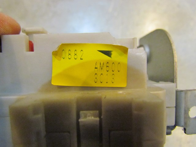 2003 Infiniti G35 Coupe Front LH Drivers Interior Fuse Box Assy AM600 3013