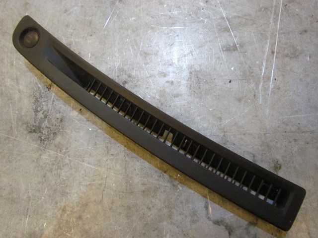 2003 Infiniti G35 Coupe Rh Passenger Dash Defrost Vent W Tweeter 68744 AL500