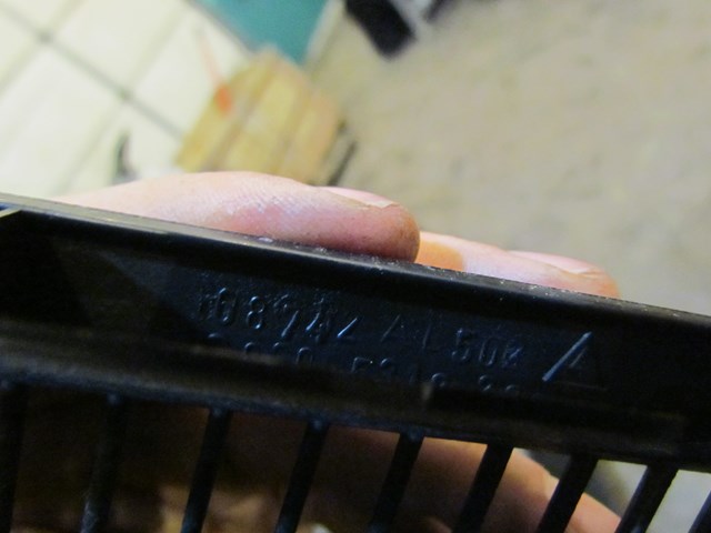 2003 Infiniti G35 Coupe Rh Passenger Dash Defrost Vent W Tweeter 68744 AL500