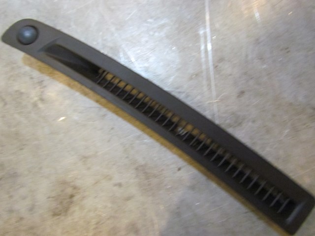 2003 Infiniti G35 Coupe LH Drivers Dash Defrost Vent W Tweeter