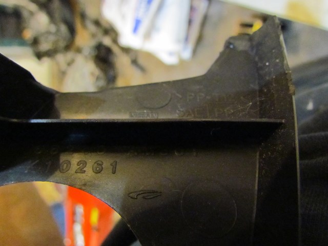 2003 Infiniti G35 Coupe AT Gauge Cluster Bezel Assy 68240 AM601