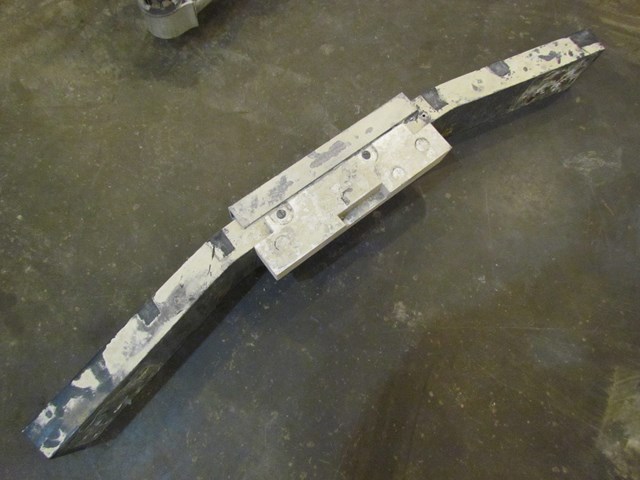 2003 Infiniti G35 Coupe Rear Bumper Reinforcement Bar