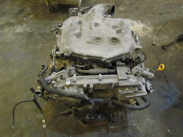 2003 Infiniti G35 Coupe AT Engine Minus Accessories And Throttle Body 3/03 152K