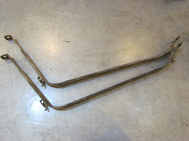 2003 Infiniti G35 Coupe Fuel Tank Straps