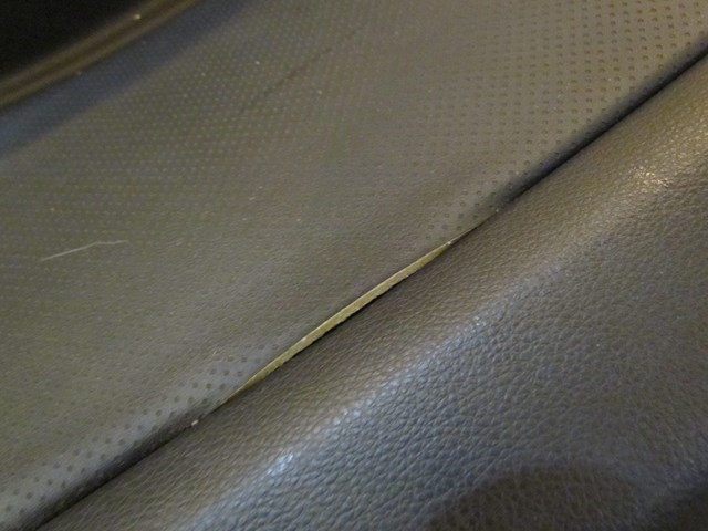 2003 Infiniti G35 Coupe AT Rear LH Drivers Quarter Trim Panel BLK Minor Molding